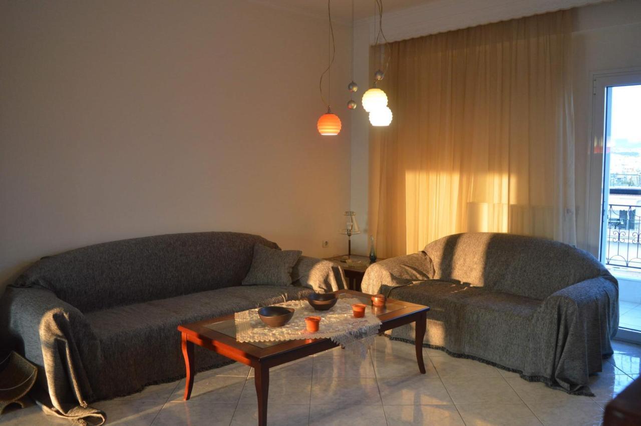 Marina'S Apartment テッサロニキ エクステリア 写真