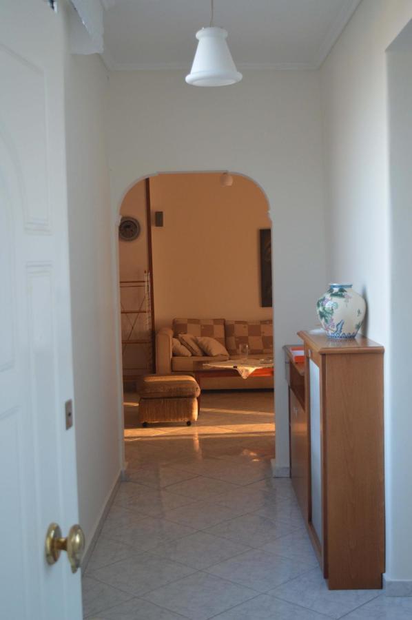 Marina'S Apartment テッサロニキ エクステリア 写真