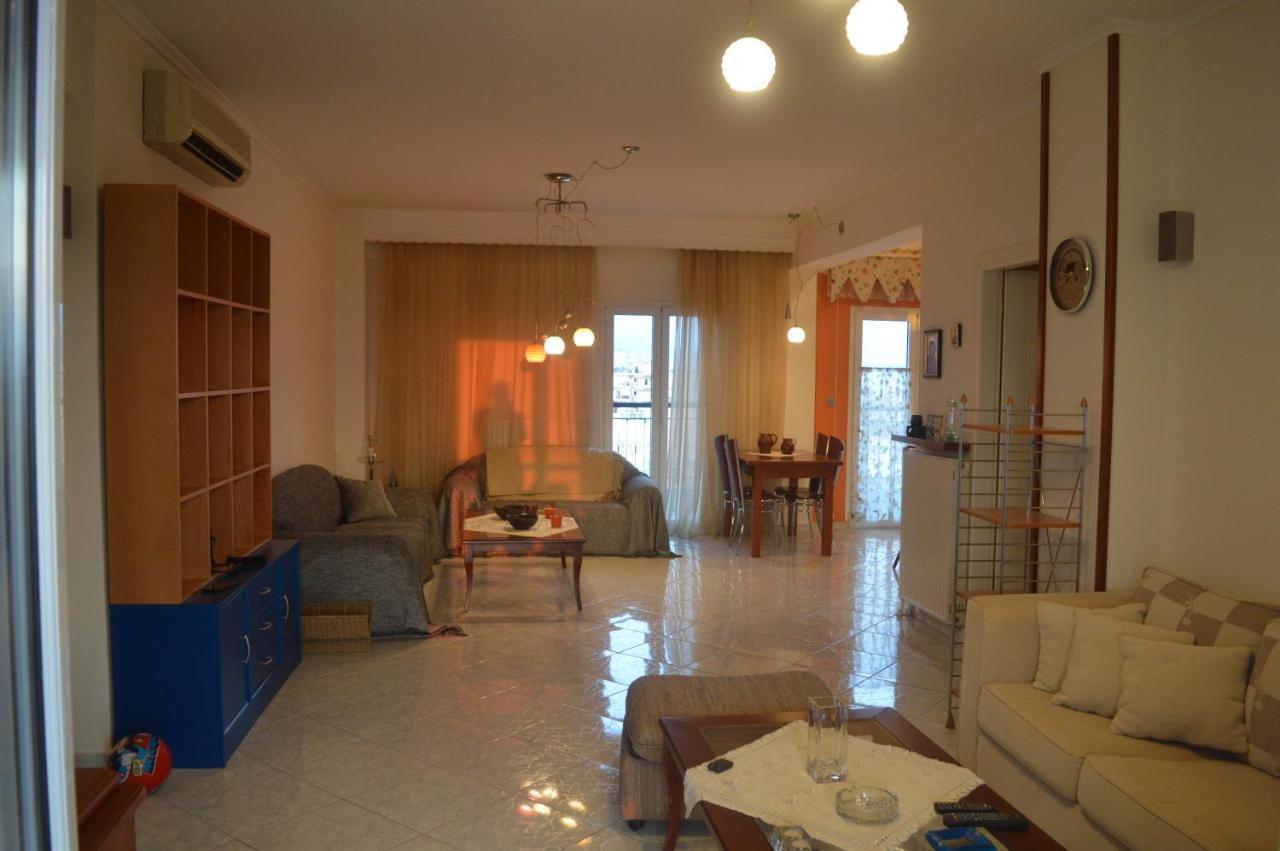 Marina'S Apartment テッサロニキ エクステリア 写真