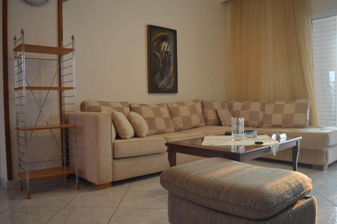 Marina'S Apartment テッサロニキ エクステリア 写真